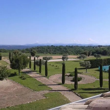 Familial Paisible Avec Piscine Au Coeur De Valensole - Fr-1-822-3 * Brunet